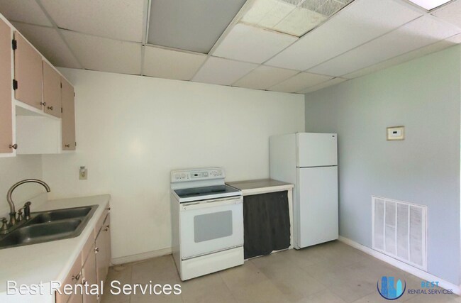 Foto del edificio - 4 br, 1.5 bath House - 1206 S Wabash Ave