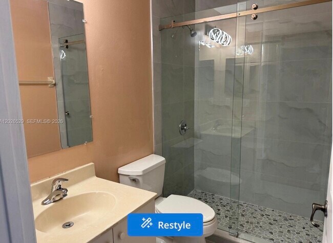Foto del edificio - 4951 Mallory St