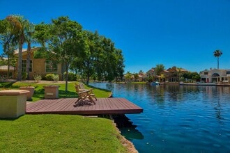 Building Photo - Serena Shores Apartments