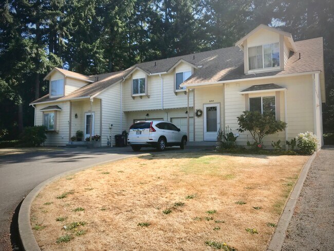 Building Photo - 8207 42nd St W