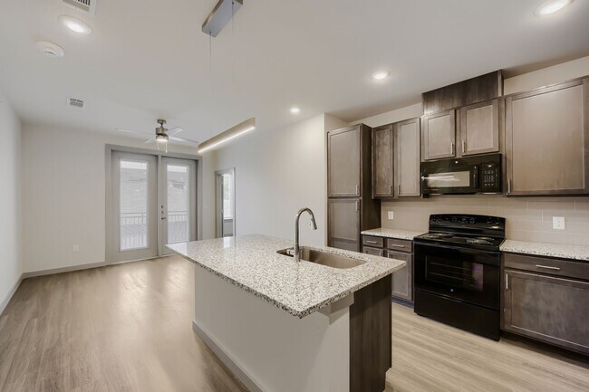 Foto del edificio - The Heights at Crowley