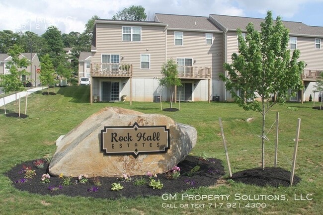 Building Photo - 2 Bedroom Townhome in Elizabethtown!