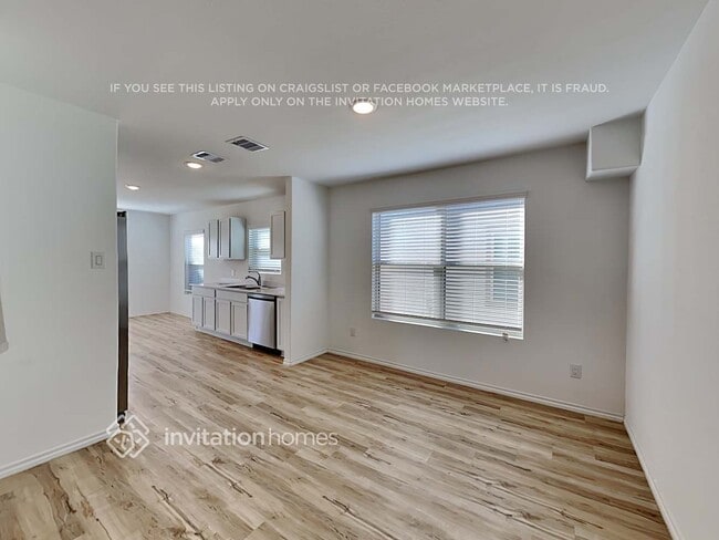 Building Photo - 24043 Mustang Run Dr