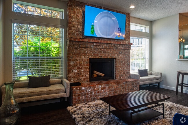 Interior Photo - Mallard Pointe at Riverbend