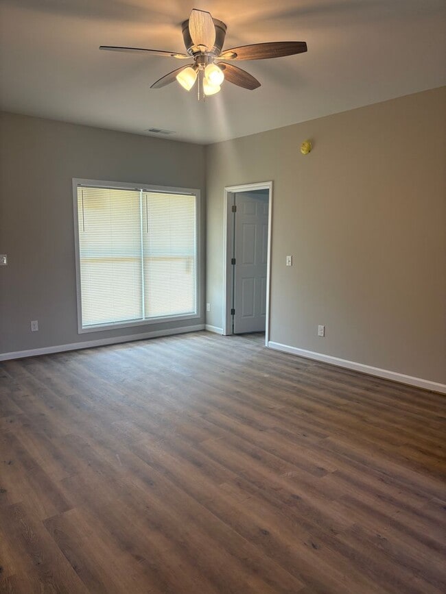 Building Photo - New For Rent in Moody!