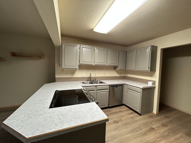 Foto del edificio - 1350 Lahti Drive (Rent Special!)