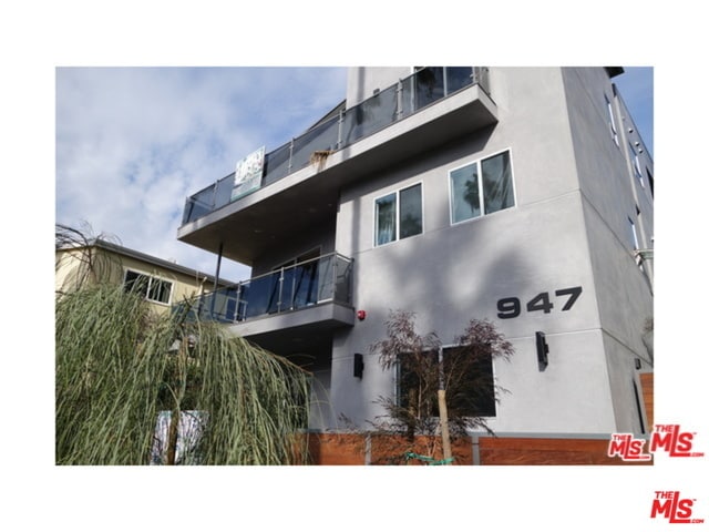 Foto del edificio - 947 4th St