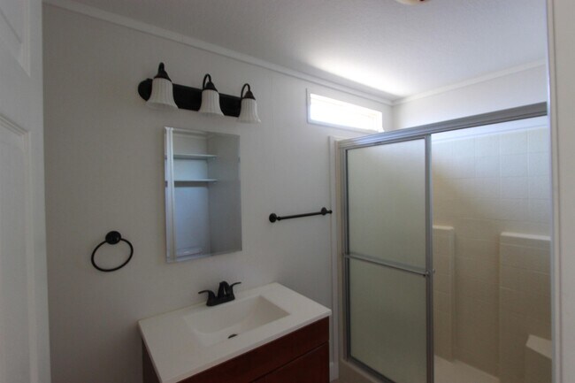 Foto del edificio - 24730 Cornstalk Rd