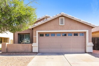 Building Photo - 5727 S 17th Ave