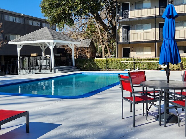 Pool - Uptown Apartments