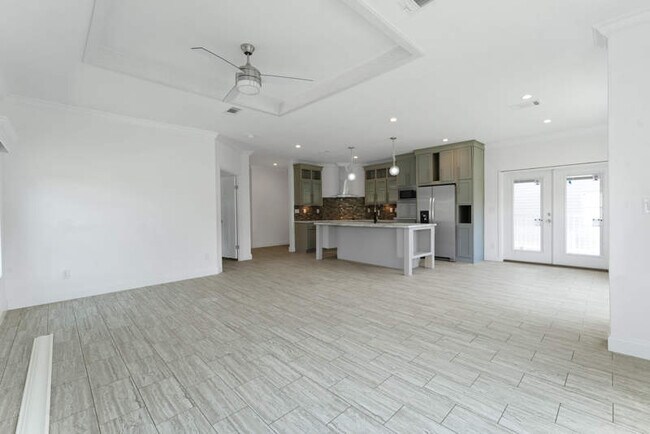 Building Photo - 3109 Walden Shores Blvd