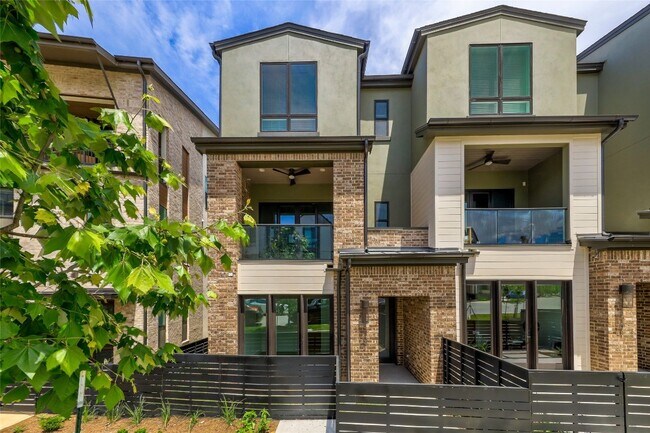 Foto del edificio - 4703 Unity Cir