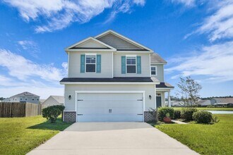 Building Photo - 173 Brickhill Cir