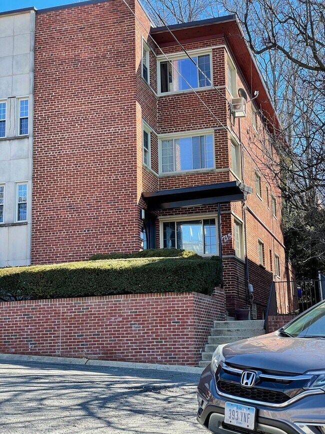 Foto del edificio - 8715 Plymouth St