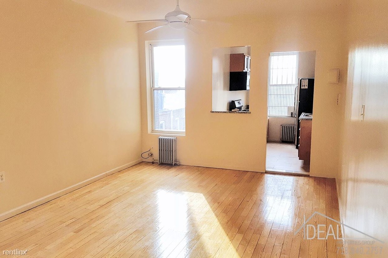 Foto principal - 37 Kingsland Ave