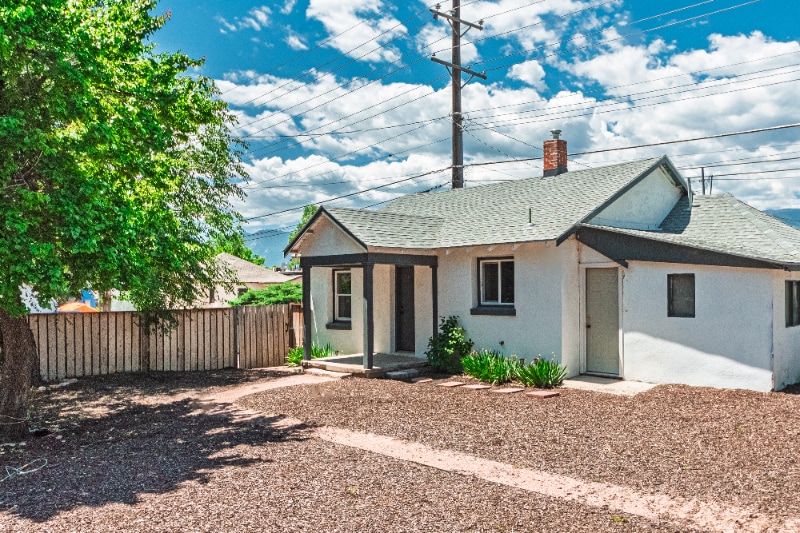Primary Photo - 1812 E Willamette Ave
