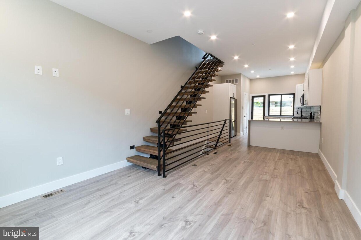Foto principal - 1843 Mountain St