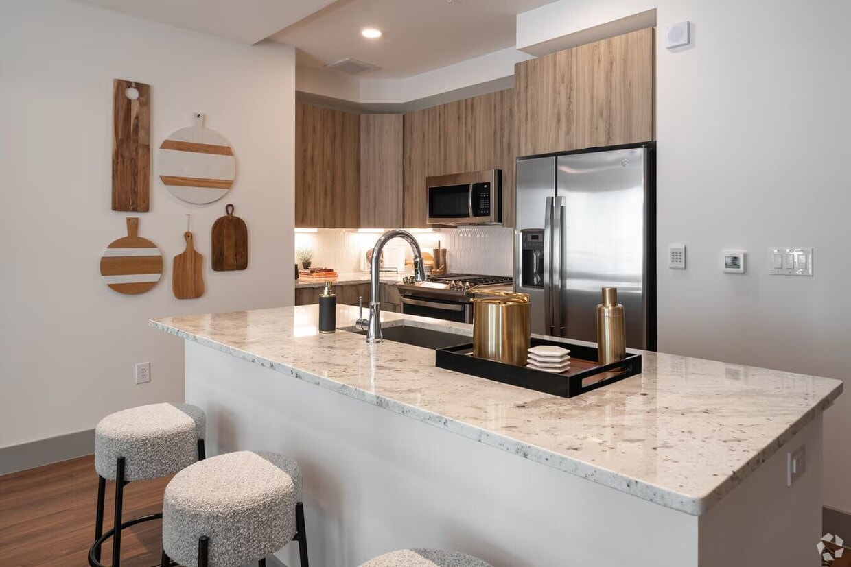 Live Elevated, Steps from It All - Live Elevated, Steps from It All