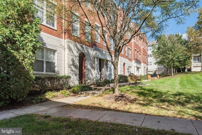 Building Photo - 4490B Beacon Grove Cir