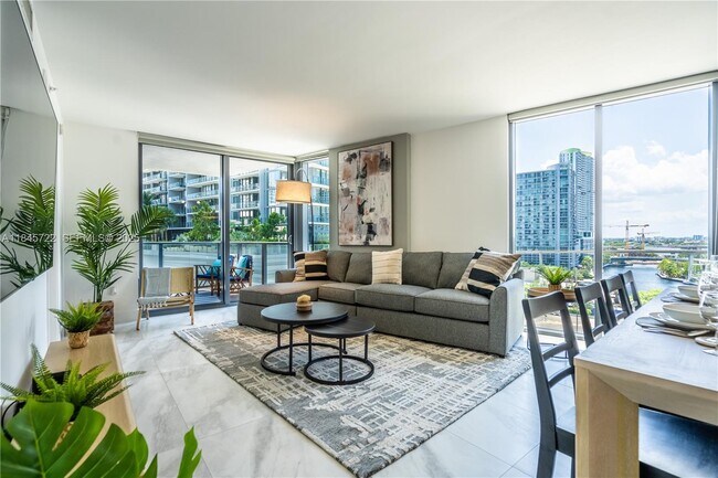 Foto del edificio - 31 SE 6th St