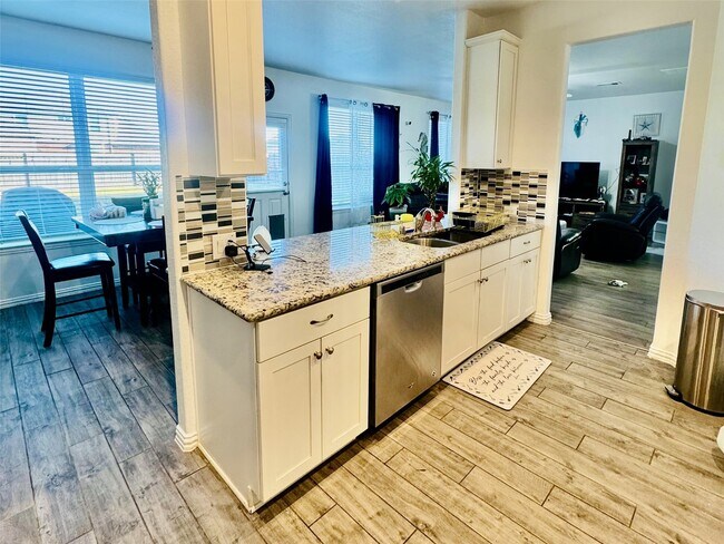 Foto del edificio - 12615 Barclay Ter Dr