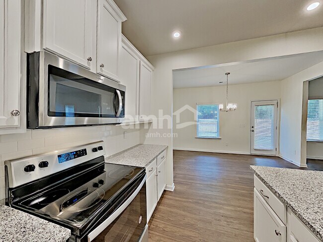 Foto del edificio - 504 Woodall Rd