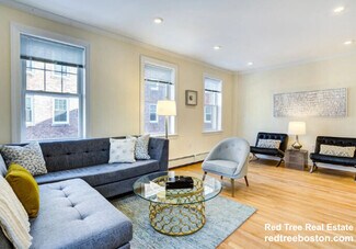 Building Photo - 34 Harris St