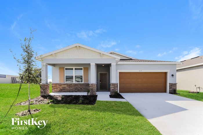 Foto principal - 613 Crown Rose Dr