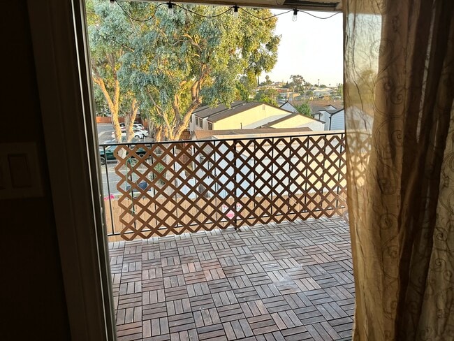 Patio - 4800 Williamsburg Ln