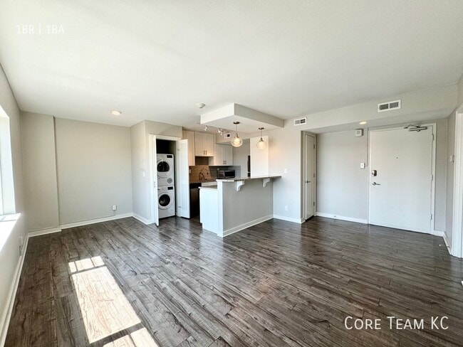 Building Photo - 209 Emanuel Cleaver II Blvd.