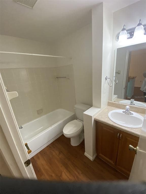 Foto del edificio - 1311 Azalea Way