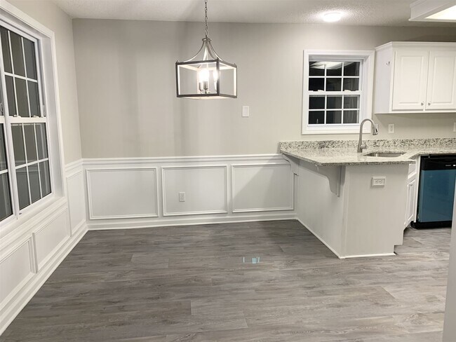 Building Photo - 1225 Persimmon Place Dr