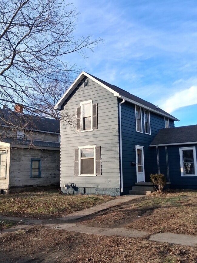 Foto del edificio - 1008 Kenilworth Ave