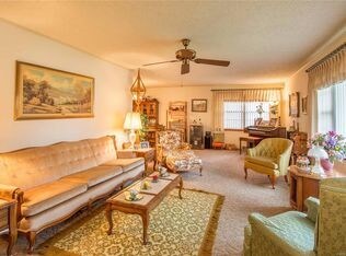 Foto principal - 1707 E 53rd St