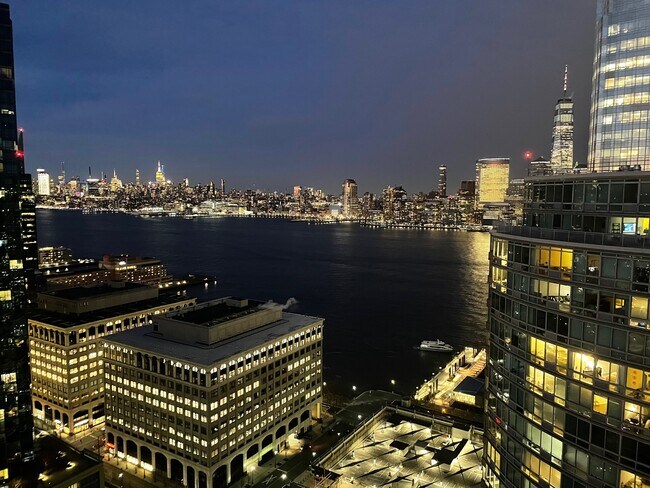 Foto del edificio - 35 Hudson St