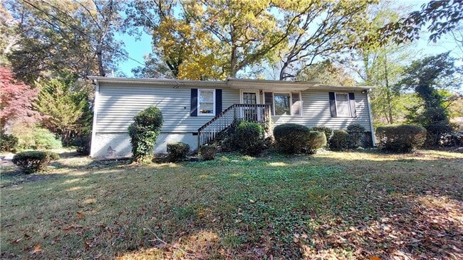 Building Photo - 6011 Blackhawk Ct SE