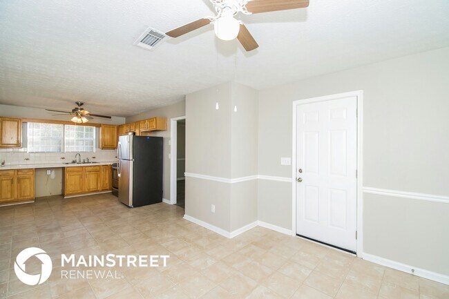 Building Photo - 265 Willow Springs Dr