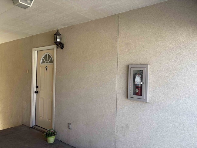 Building Photo - 5410 Marcella Ave