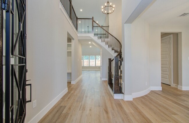 Foto del edificio - 9950 Wild Indigo Cir