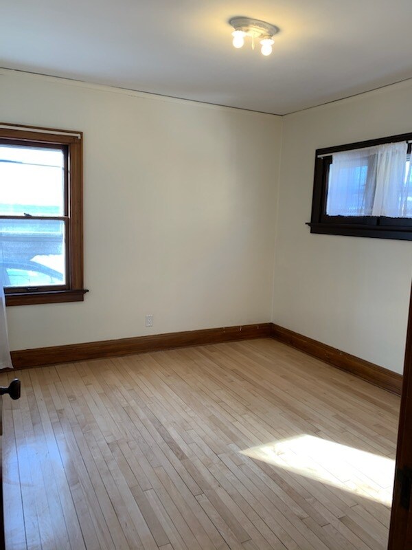 513 N 66th St, Wauwatosa, WI 53213 Townhome Rentals in Wauwatosa WI