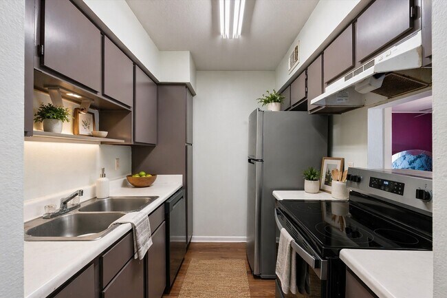 Foto del edificio - 8517 Hearth Dr