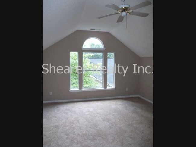 Building Photo - 10325 Ashley Farm Dr