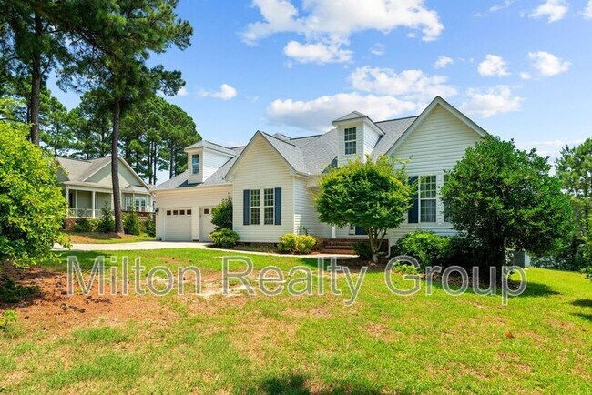 Building Photo - 197 Tilden Howington Dr