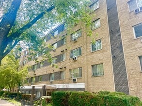 Building Photo - 7306 N Winchester Ave