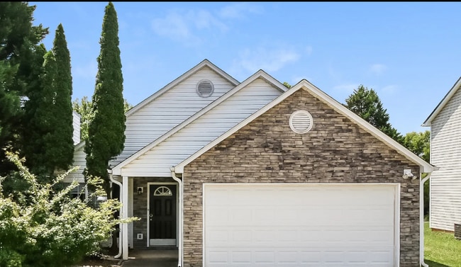 Building Photo - 1007 Olde Town Pl