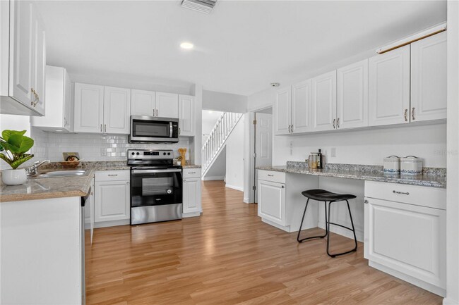 Building Photo - 3944 37th St Ct W