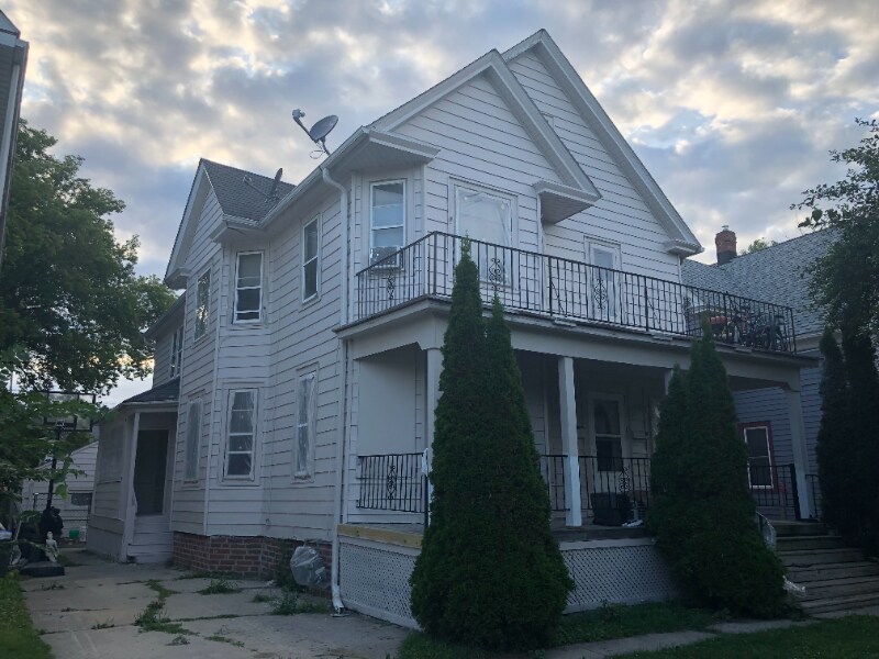 Foto principal - 6034 25th Ave