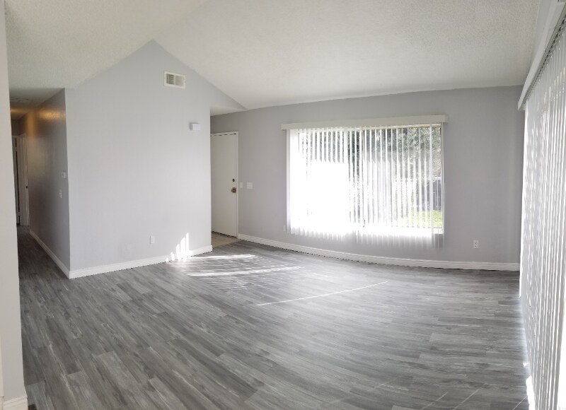 1480 E Marshall Blvd Unit 30, San Bernardino, CA 92404 Condo for Rent in San Bernardino, CA