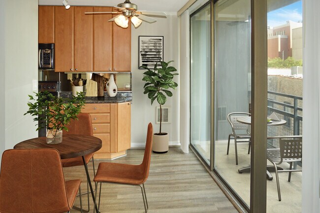 Foto del edificio - 2600 N Hampden Ct