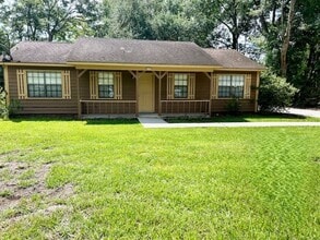 Building Photo - 2707 Yorkshire Rd